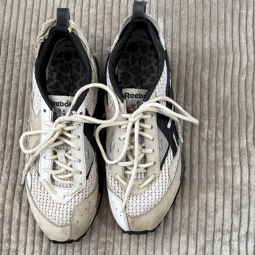 The Reebok LX 2200 Engineered Garments Collab -Unisex Men’s 5 1/2   Woman’s 7